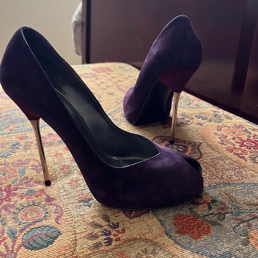 Stuart Weitzman Two Tone Suede Heels